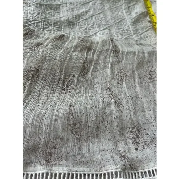 Anthropology by Meadow Rue Aeris Silk Blouse - Delicate and Feminine, Size Small - Picture 7 of 15